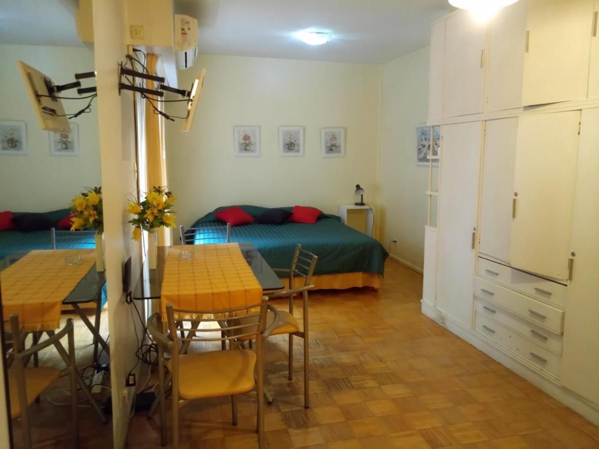 Departamento En El Centro De La Ciudad. Para 2 Personas Buenos Aires Exterior photo